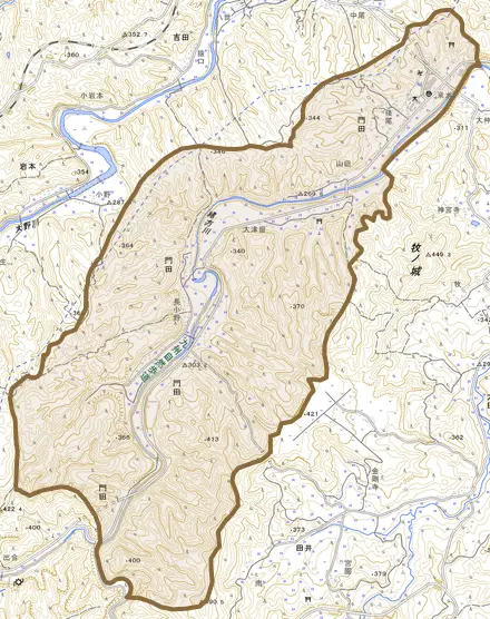 大字門田とその周辺の地図。町の範囲を重ねている