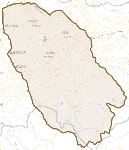 久住町大字有氏とその周辺の地図。町の範囲を重ねている