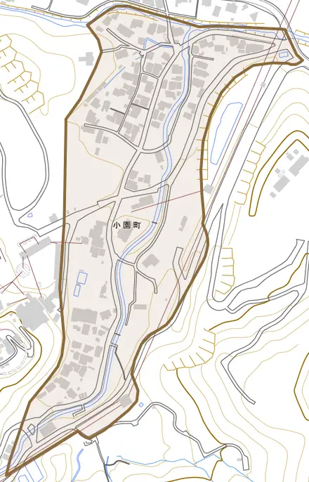 小園町とその周辺の地図。町の範囲を重ねている