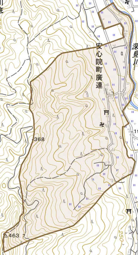 安心院町廣連とその周辺の地図。町の範囲を重ねている