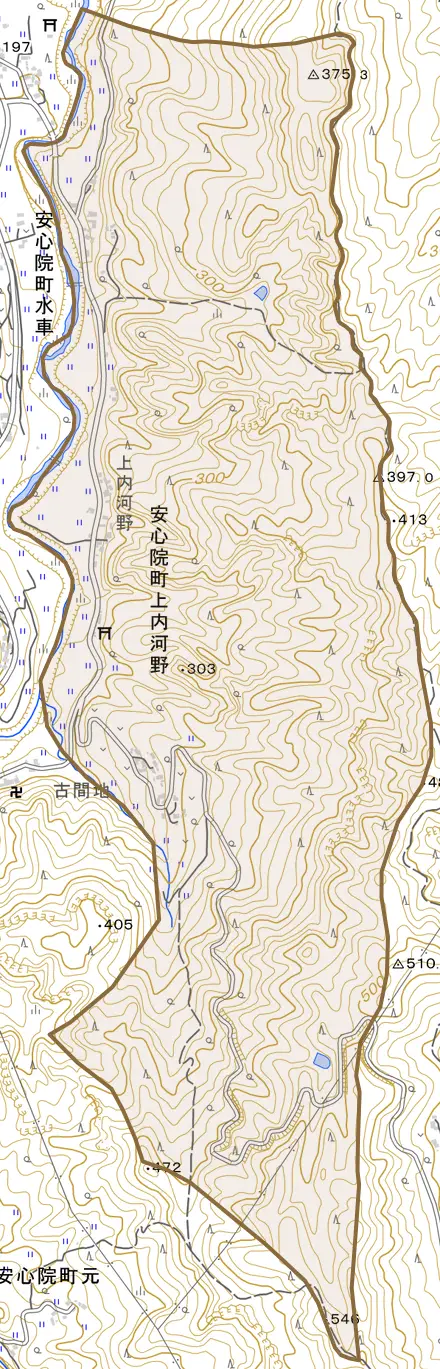 安心院町上内河野とその周辺の地図。町の範囲を重ねている