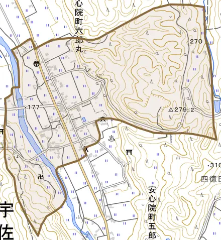 安心院町六郎丸とその周辺の地図。町の範囲を重ねている