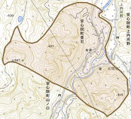 安心院町畳石とその周辺の地図。町の範囲を重ねている
