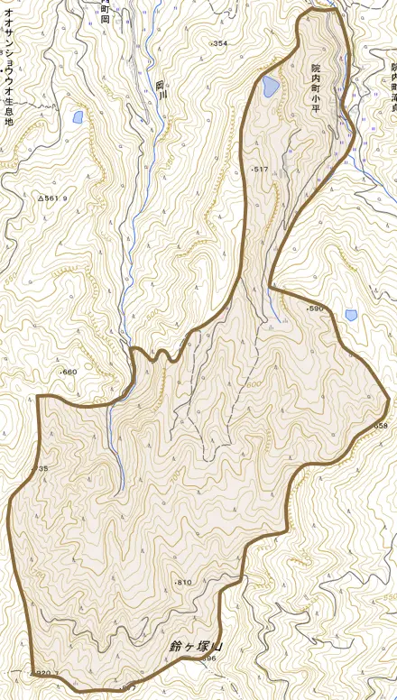 院内町小平とその周辺の地図。町の範囲を重ねている