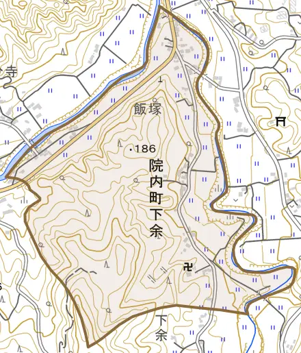 院内町下余とその周辺の地図。町の範囲を重ねている
