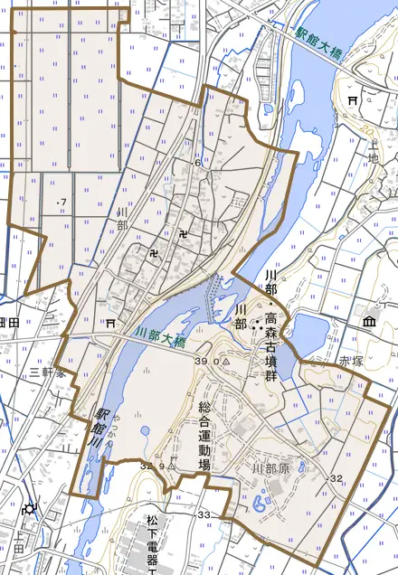 大字川部とその周辺の地図。町の範囲を重ねている