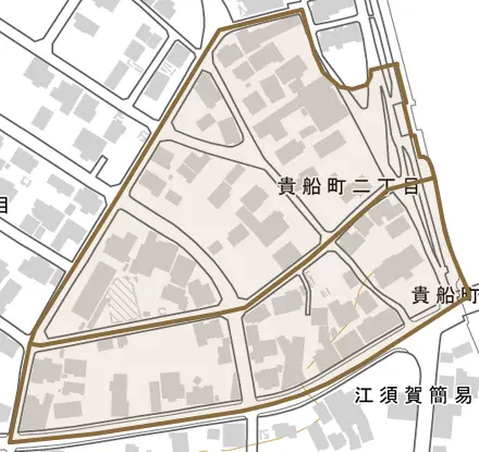 貴船町とその周辺の地図。町の範囲を重ねている