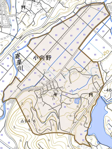 大字小向野とその周辺の地図。町の範囲を重ねている