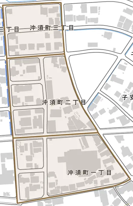 沖須町とその周辺の地図。町の範囲を重ねている