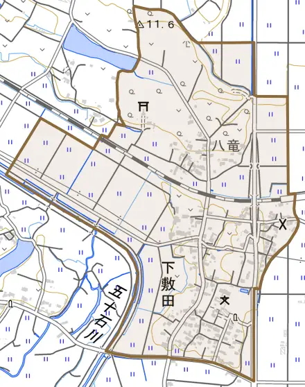 大字下敷田とその周辺の地図。町の範囲を重ねている