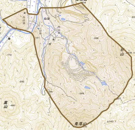 大字山袋とその周辺の地図。町の範囲を重ねている