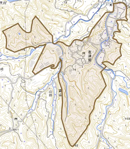 大字左津留とその周辺の地図。町の範囲を重ねている