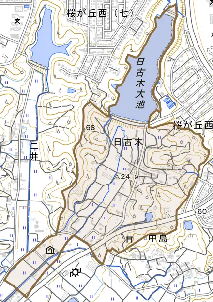 日古木とその周辺の地図。町の範囲を重ねている