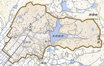 大苅田とその周辺の地図。町の範囲を重ねている
