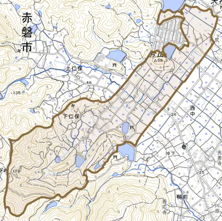 下仁保とその周辺の地図。町の範囲を重ねている