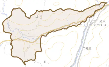 塩木とその周辺の地図。町の範囲を重ねている