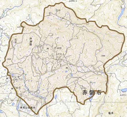 戸津野とその周辺の地図。町の範囲を重ねている
