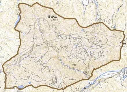 中山とその周辺の地図。町の範囲を重ねている