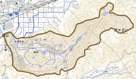 福田とその周辺の地図。町の範囲を重ねている