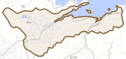 鶴海とその周辺の地図。町の範囲を重ねている