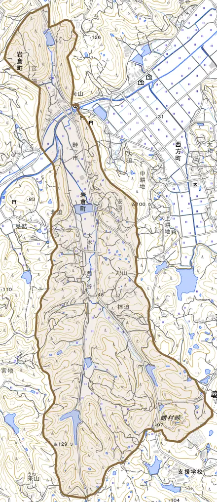 岩倉町とその周辺の地図。町の範囲を重ねている