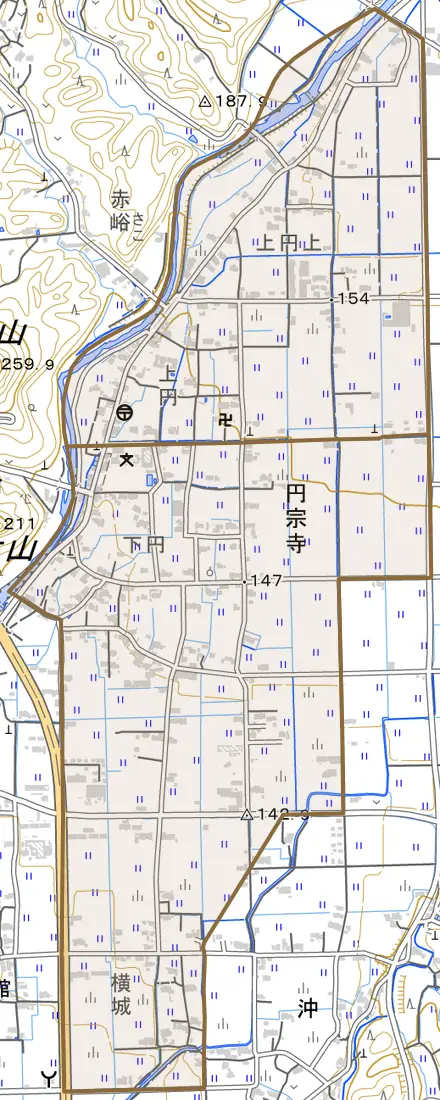 円宗寺とその周辺の地図。町の範囲を重ねている