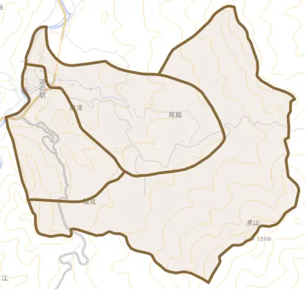 奥津とその周辺の地図。町の範囲を重ねている