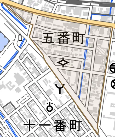 五番町とその周辺の地図。町の範囲を重ねている