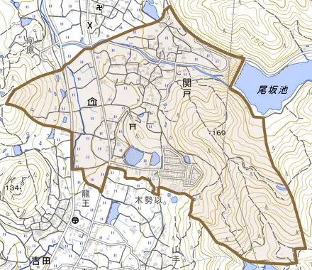 関戸とその周辺の地図。町の範囲を重ねている