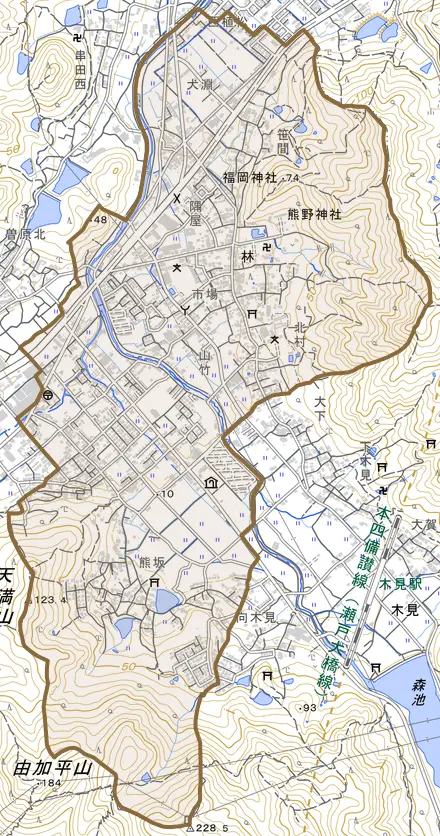 林とその周辺の地図。町の範囲を重ねている