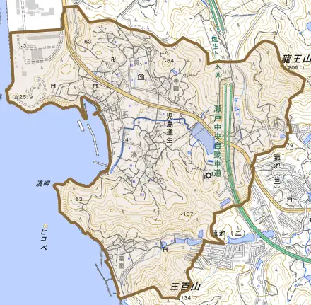 児島通生とその周辺の地図。町の範囲を重ねている