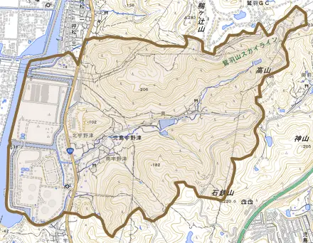 児島宇野津とその周辺の地図。町の範囲を重ねている