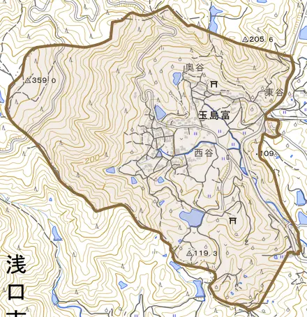 玉島富とその周辺の地図。町の範囲を重ねている