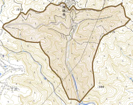 神とその周辺の地図。町の範囲を重ねている