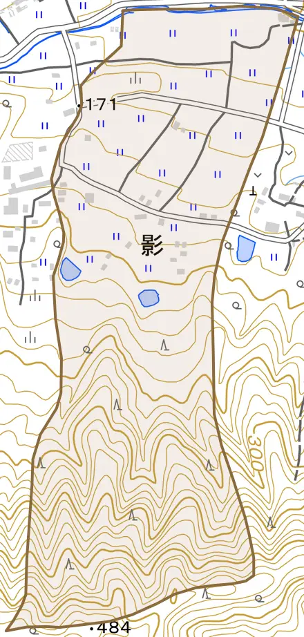 影とその周辺の地図。町の範囲を重ねている