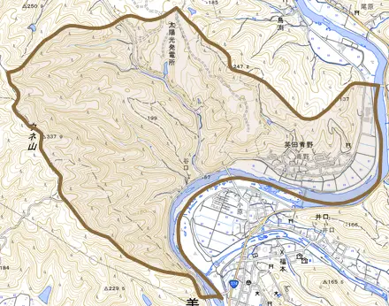 英田青野とその周辺の地図。町の範囲を重ねている