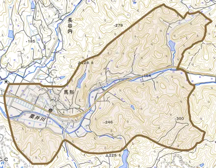 馬形とその周辺の地図。町の範囲を重ねている