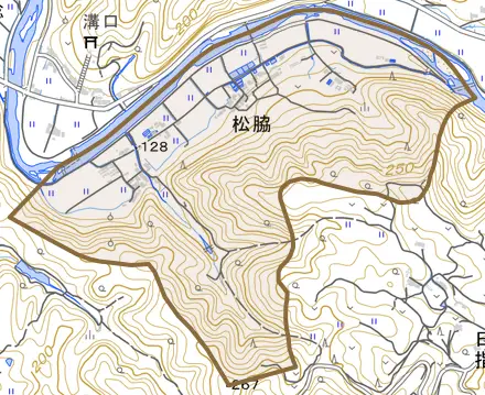 松脇とその周辺の地図。町の範囲を重ねている