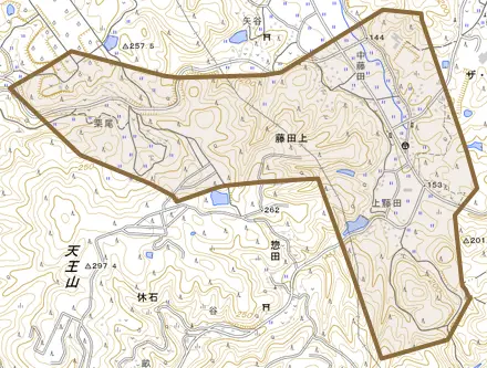 藤田上とその周辺の地図。町の範囲を重ねている