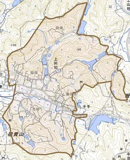 上阿知とその周辺の地図。町の範囲を重ねている
