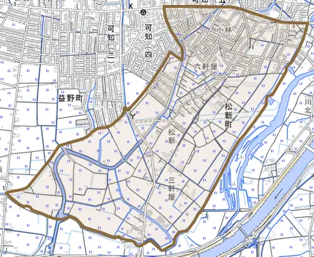 松新町とその周辺の地図。町の範囲を重ねている