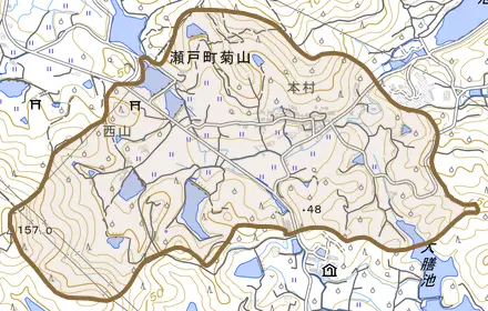 瀬戸町菊山とその周辺の地図。町の範囲を重ねている