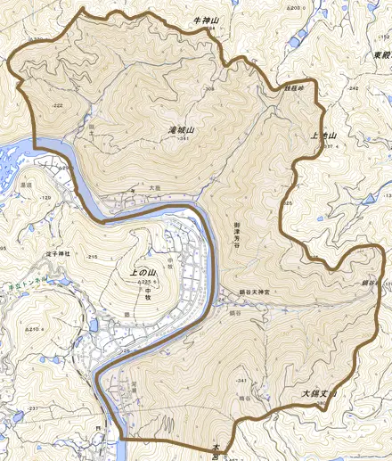 御津芳谷とその周辺の地図。町の範囲を重ねている