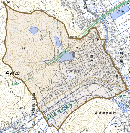 西辛川とその周辺の地図。町の範囲を重ねている