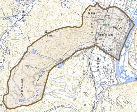 建部町中田とその周辺の地図。町の範囲を重ねている