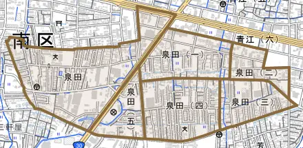 泉田とその周辺の地図。町の範囲を重ねている