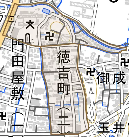 徳吉町とその周辺の地図。町の範囲を重ねている