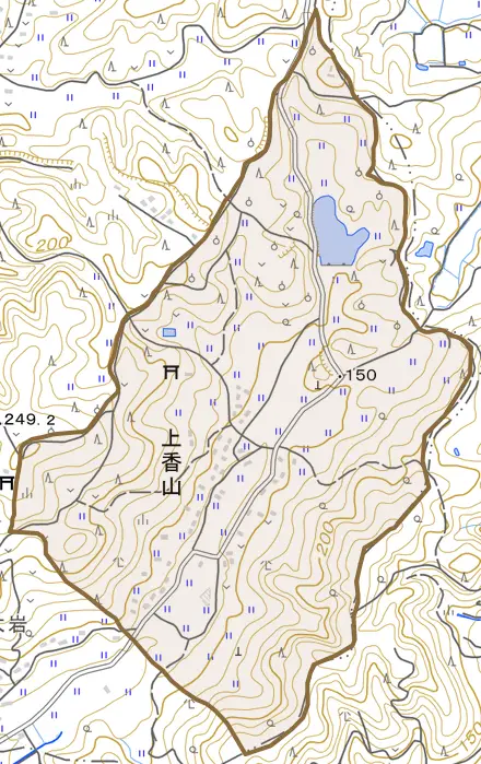 上香山とその周辺の地図。町の範囲を重ねている