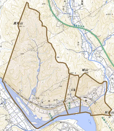 宍粟とその周辺の地図。町の範囲を重ねている