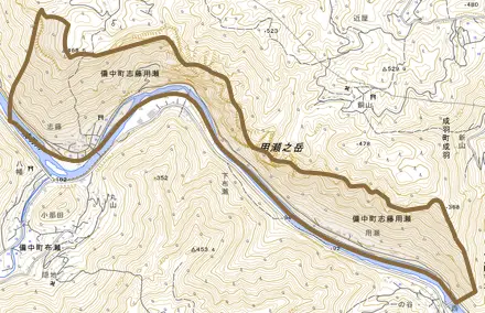 備中町志藤用瀬とその周辺の地図。町の範囲を重ねている